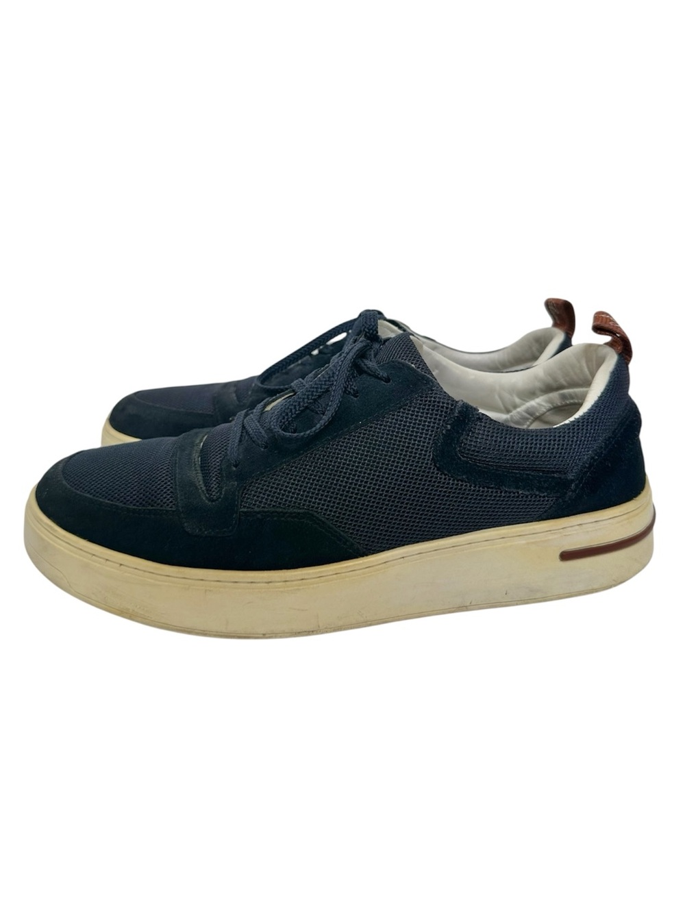 Loro Piana Women’s Navy Newport Walk
Italian Authentic Lace Up Sneakers- EU 39